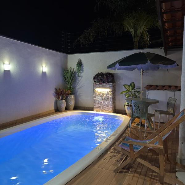Casa com piscina bem localizada - Foto 3
