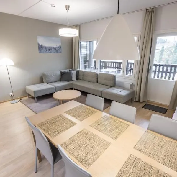 Ruka Ski Chalets, хотел в Рука