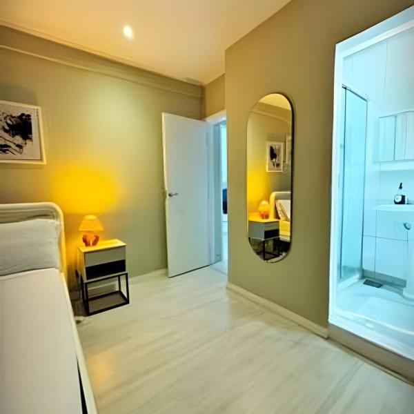 Apartamento amplo e aconchegante em frente à praia - Foto 3