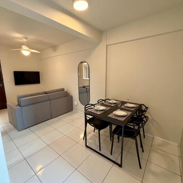 Apto com 2 quartos e A/C ao lado da Santa Casa - Foto 5