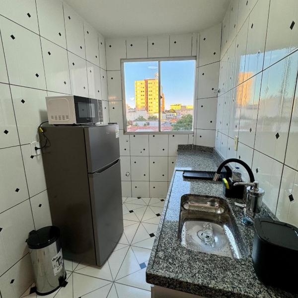 Apto com 2 quartos e A/C no Centro - Foto 4