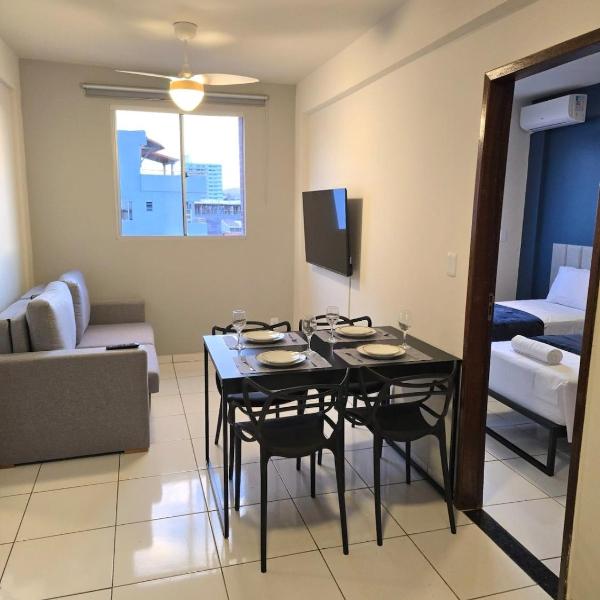 Apto com 2 quartos e A/C no Centro