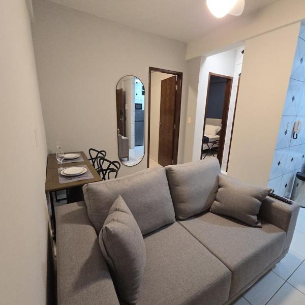 Apto com 2 quartos e A/C no Centro