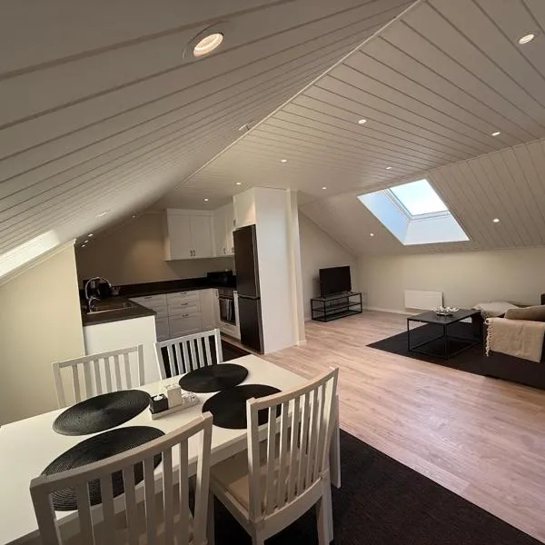 Elm Guesthouse, hotel em Strömstad