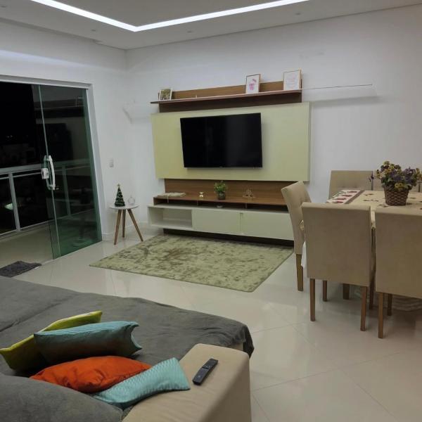 Casa com piscina de vidro - Foto 5