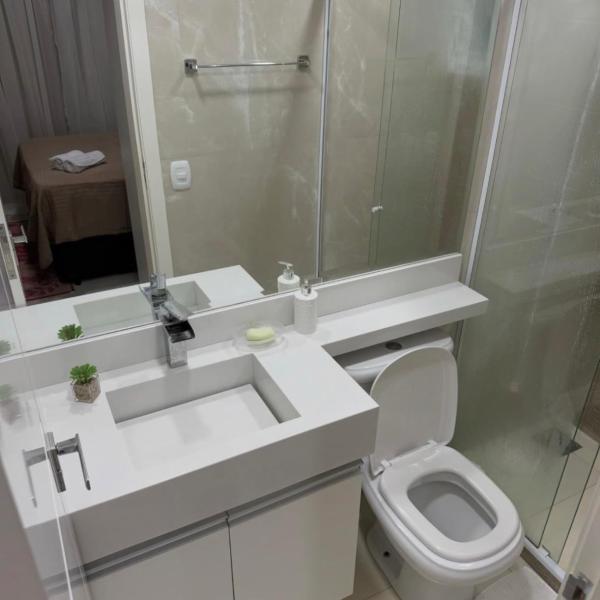 Casa com piscina de vidro - Foto 2