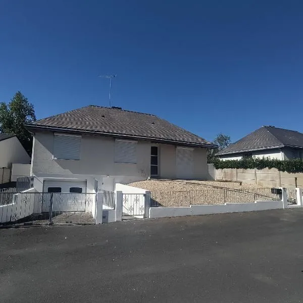 Maison Chaleureuse, hotel v destinácii Cholet