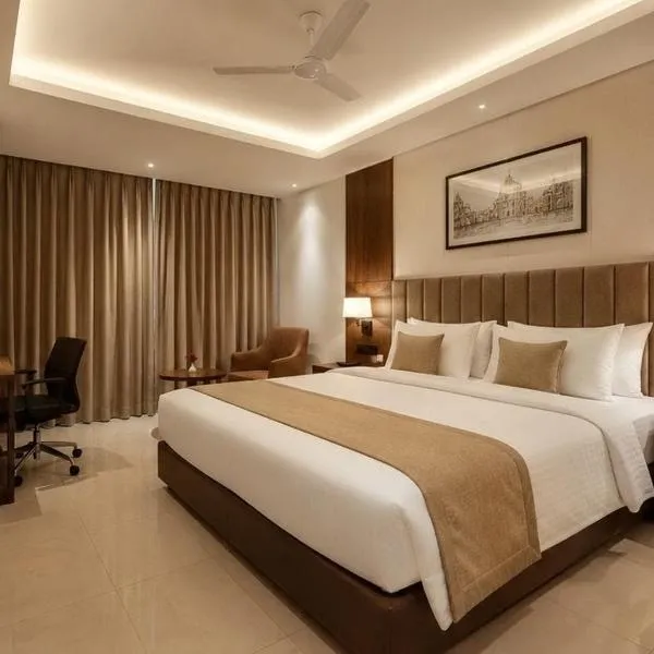 AYUSHMAAN - Premium, hotel u gradu Džabalpur