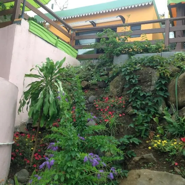 Chez Dolores, khách sạn ở Le Bois de Nèfles
