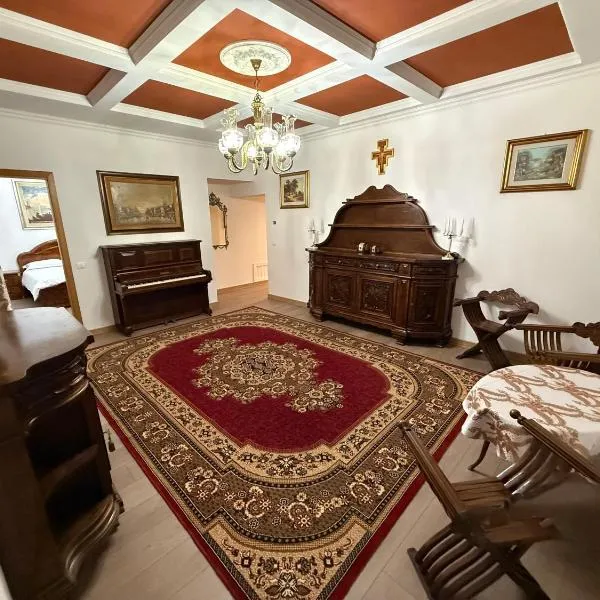 Casa Marza, hotel en Făgăraş