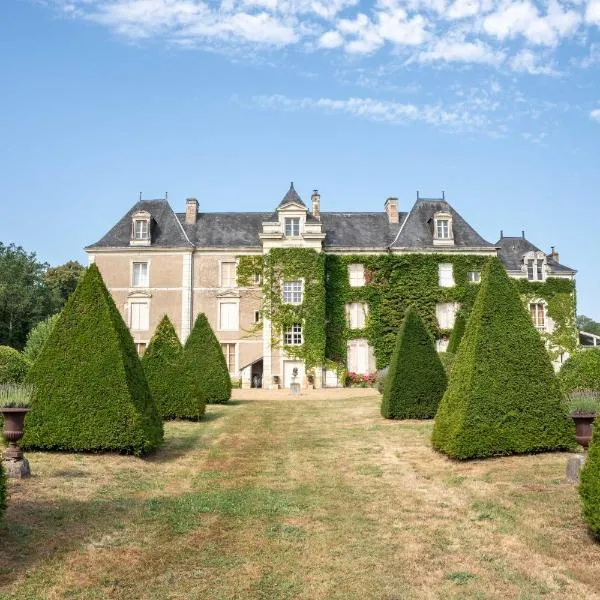Château De Chambiers, hotel in Durtal