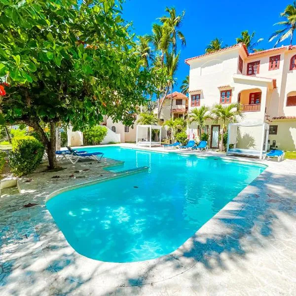 TROPICAL VILLAS and SUITES - BEACH CLUB, SPA, RESTAURANTS - playa LOS CORALES、プンタ・カナのホテル