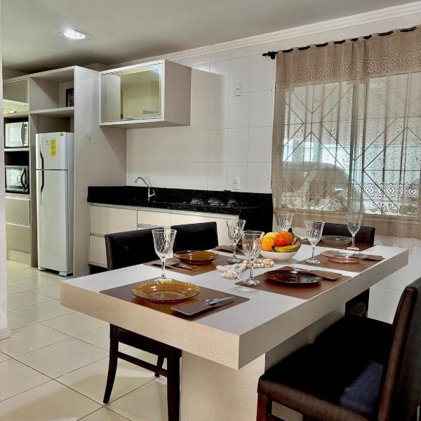 Casal em Bombinhas, localização privilegiada, apenas 50m do mar, com enxoval incluso, apto completo - Foto 4