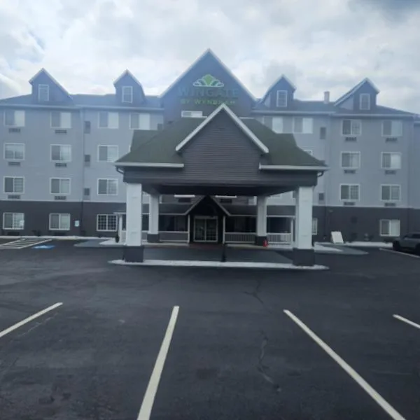 Wingate Suites by Wyndham Youngstown - Austintown, hotel en Youngstown