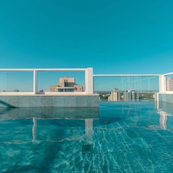 Quarto Privativo - Piscina Infinita e Academia