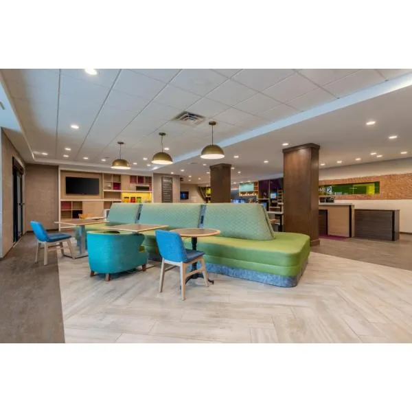 Home2 Suites By Hilton Raynham Taunton, hotel em Raynham