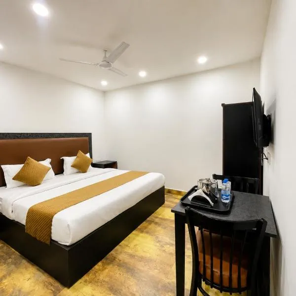 Hotel Nest - Greater Kailash 1، فندق في نيودلهي