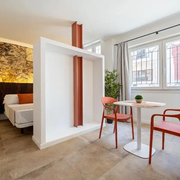 Port ApartSuite en planta baja, отель в Таррагоне