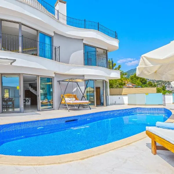 Luxury Valley-View Escape in Islamlar -Villa 5 Kartal Yuvası, hotel u gradu Üzümlü