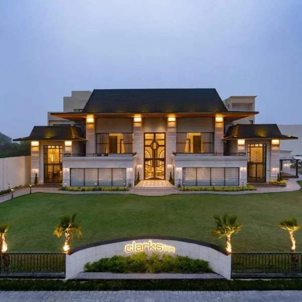 Clarks Inn Sri Ganganagar, hotel en Gangānagar