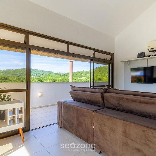 Cobertura c/ jacuzzi. priv. em Jurerê RPAA0403