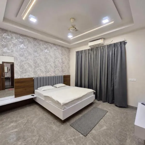 Hotel Keshar Palace Shani Shingnapur, hotel a Sonai