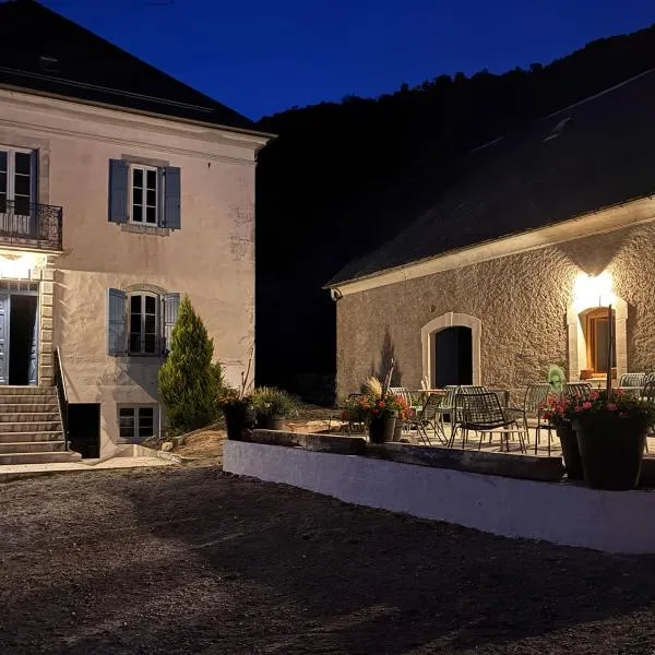 1040 Tourmalet - Gîtes et Chambres d'hôtes، فندق في Betpouey