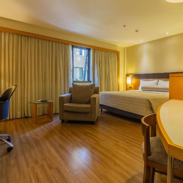 1708 Flat com duas suítes dentro de Hotel/Faria Lima - Foto 2