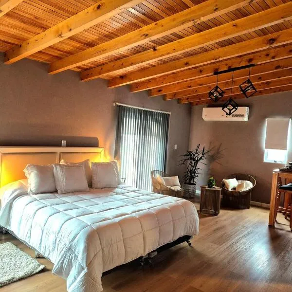 Alojamiento Los Sauces, hotel sa Villaguay