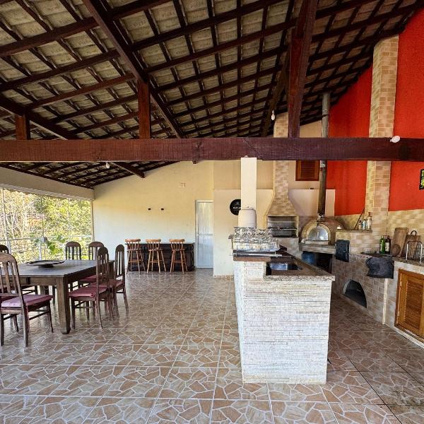 Casa Ampla com Jardim e Área Gourmet - Foto 4