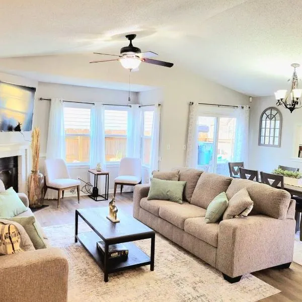 Beautiful home in Chesapeake, khách sạn ở Chesapeake