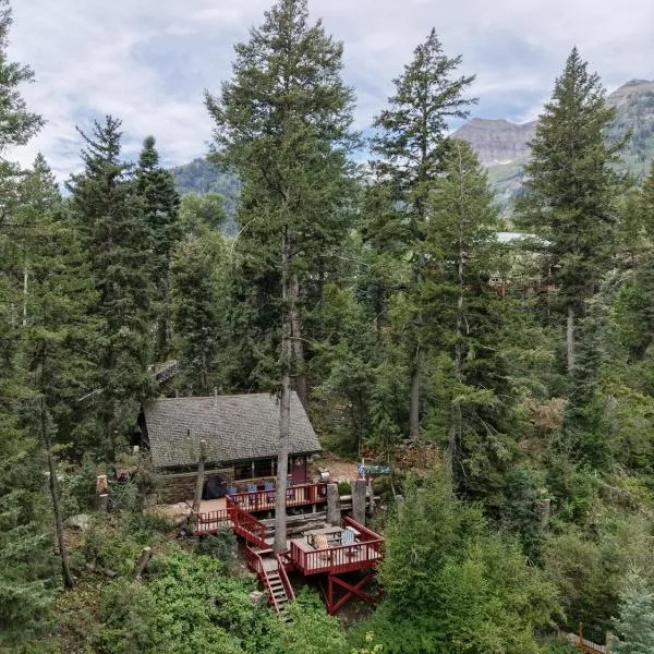 Hideaway Above The Stream Sundance, Utah, מלון בSundance