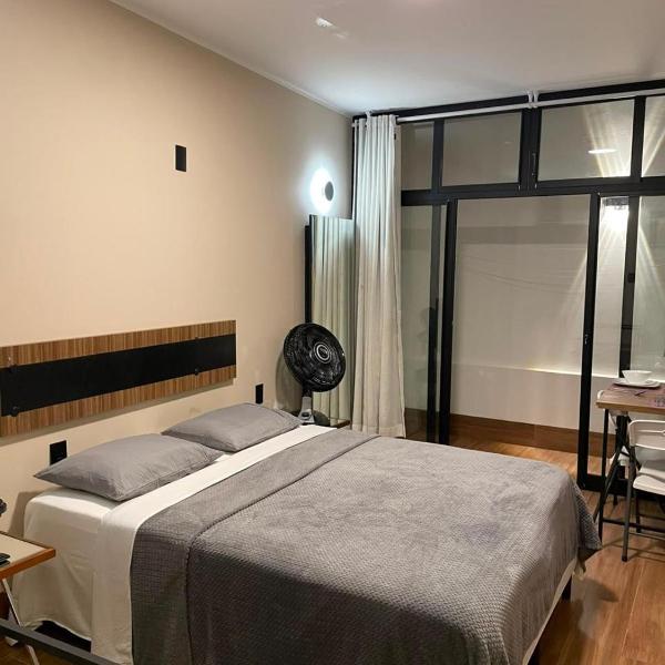 Quarto Casal no coração da cidade, UFLA- UNILAVRAS, prox restaurantes e padaria - Foto 2