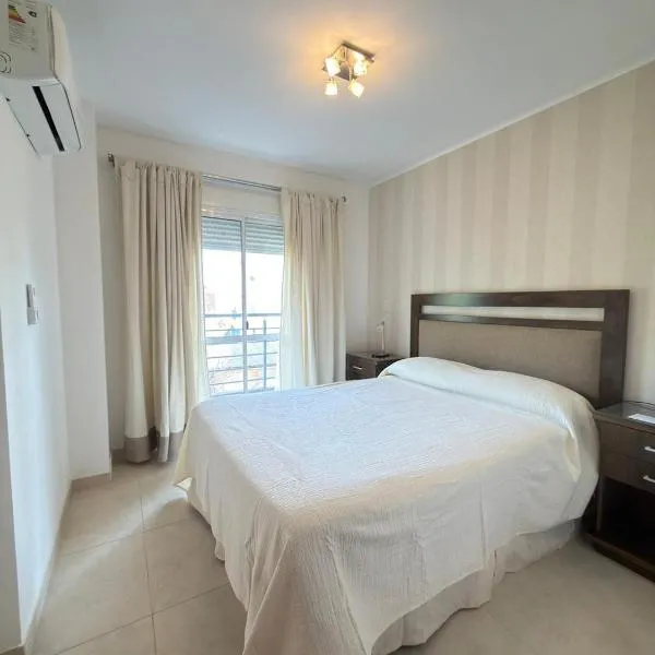 Apartamentos Flor de Lis, hótel í Paraná