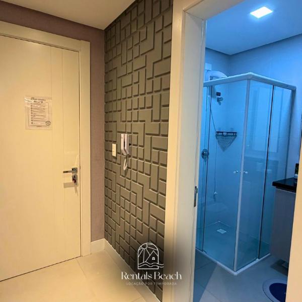 Apto Studio Premium com ar | 450mts da Praia - Foto 3