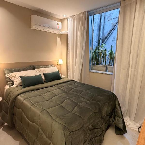 Luxuoso e novíssimo Flat em Copacabana - Posto 6 - CP03