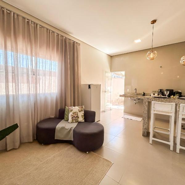 Vereda Serena - Casa com 2 quartos, sendo uma suíte localizada próximo a rodoviária e o aeroporto