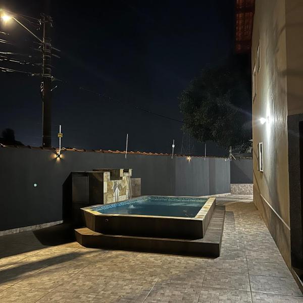 Casa com piscina a 350mts da praia