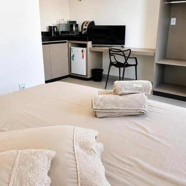 Studio aconchegante e bem equipado, hotel di Pirapora