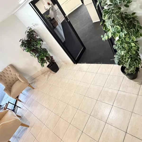 Centrepoint Motor Inn, hotel in Rockhampton
