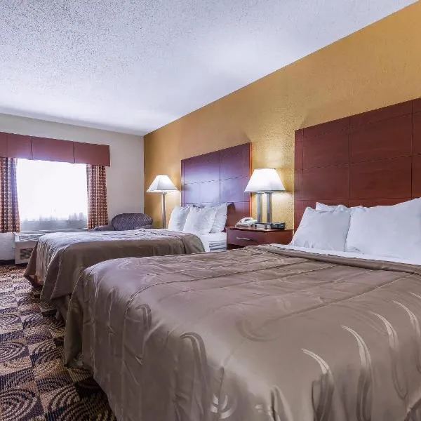 Quality Inn Sycamore - DeKalb, hotel en Sycamore