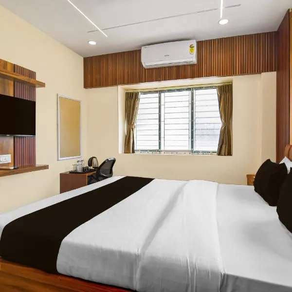 Super Collection O Newtown Bus Stand Formerly The Executive Suites, hotel in New Town