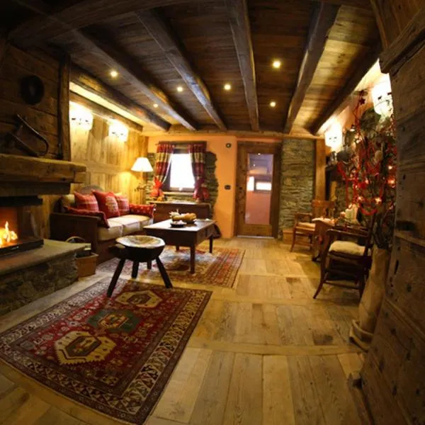 La Luge D'Antan Maison d'Hôtes & SPA, hotel v destinaci Brusson
