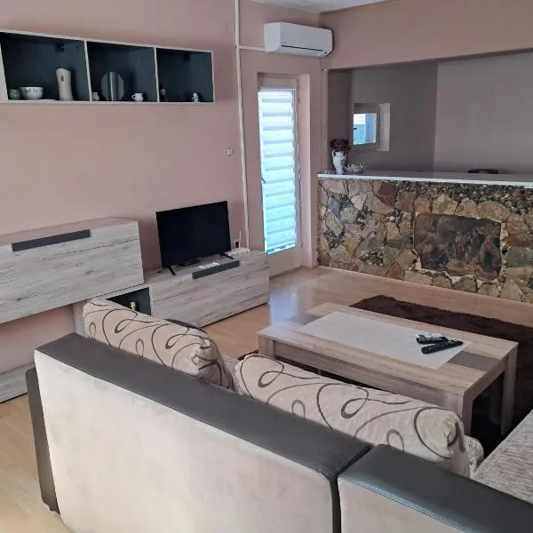 Vila Milojević, готель у місті Ягодина
