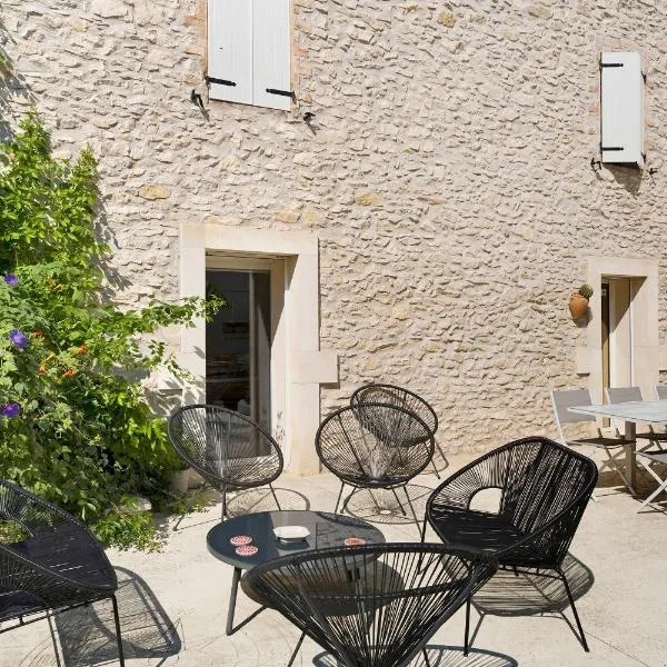 Chambres D'hôtes Le Cocon, hotel u gradu 'Saint-Paul-les-Fonts'