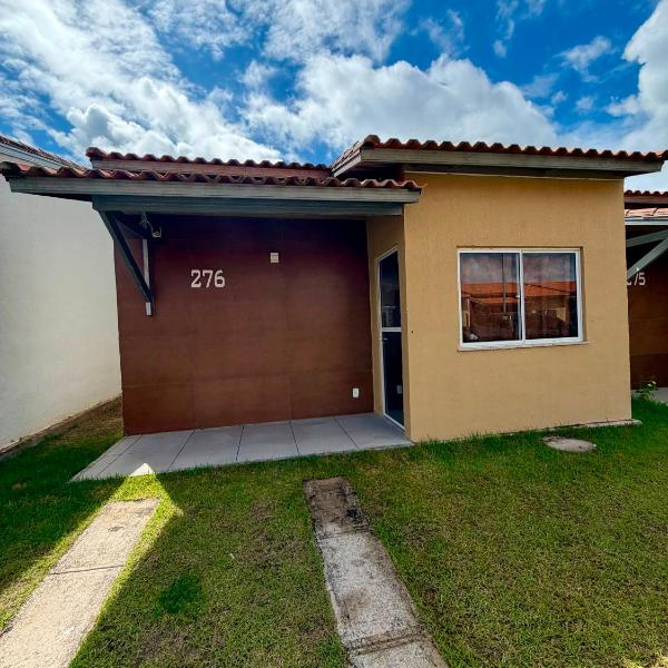 Casa em condomínio próximo à praia do aracagy