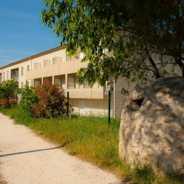 La Résidence Des Oliviers, hotel en Bagnols-sur-Cèze