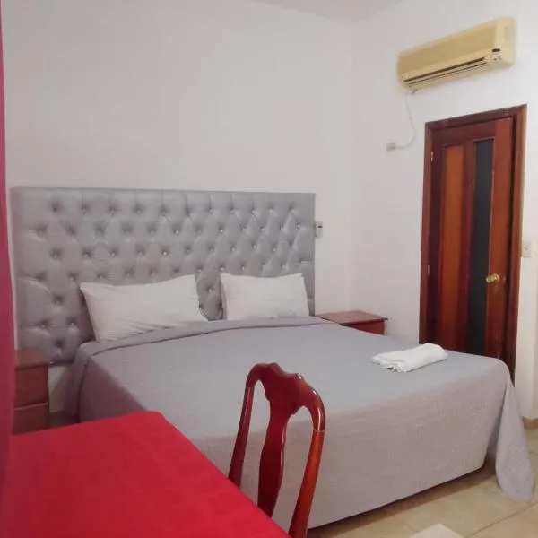 Hotel Aluge, hotel in Santo Domingo