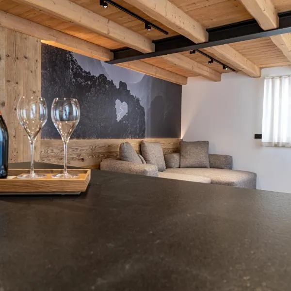 Chalet Col di Prà, hotel in Taibon