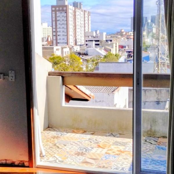 Cobertura Duplex com vista e churrasqueira 2 terracos Porto Alegre Cidade Baixa, perto de tudo próximo ao Parque da Redenção Centro Histórico, UFRGS hospitais, bares, restaurantes, atrações culturais